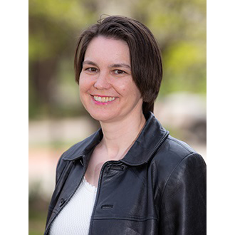 Article: Graduate College student services specialist Kristin Terrill earns doctorate from Iowa State